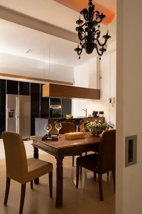 San Fernando Luxury Loft - Free Parking Apartment Seville Spain