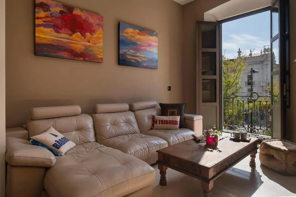 San Fernando Luxury Loft - Free Parking Apartment Seville