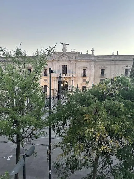 San Fernando Luxury Loft - Free Parking Apartment Seville