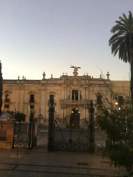 San Fernando Luxury Loft - Free Parking Apartment Seville Spain