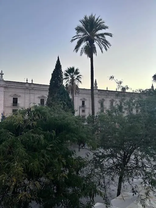 San Fernando Luxury Loft - Free Parking Apartment Seville
