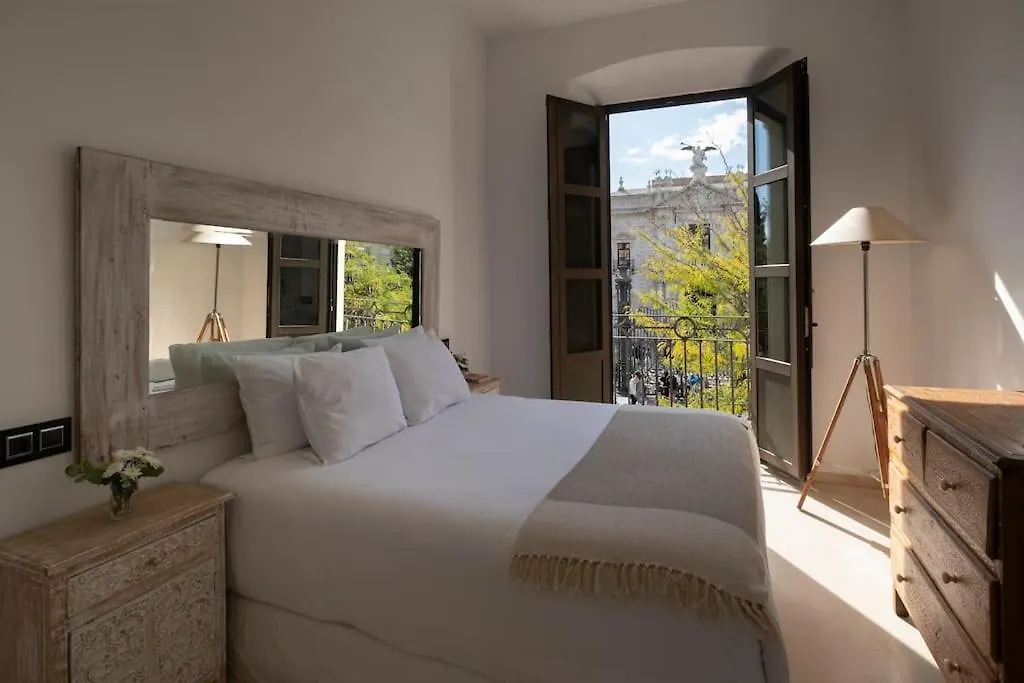 San Fernando Luxury Loft - Free Parking Apartment Seville